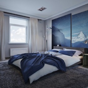חדר שינה בפנים כחולים