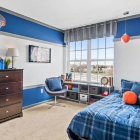 mavi görünümlerde yatak odası