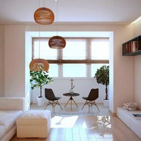 Salon minimaliste avec balcon