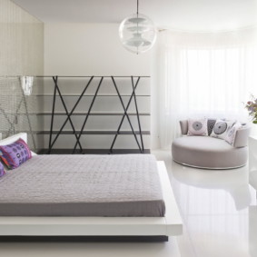 Yüksek teknoloji eşler yatak odası tasarımı