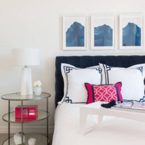 White pillows with black pattern