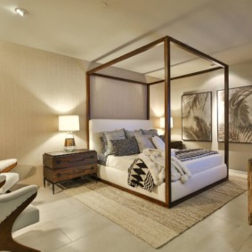Zonēt guļamistabu ar lielu paklāju