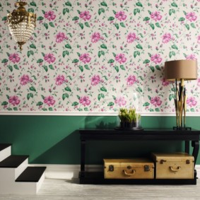 combined wallpaper in the hallway of the apartment ideas ideas