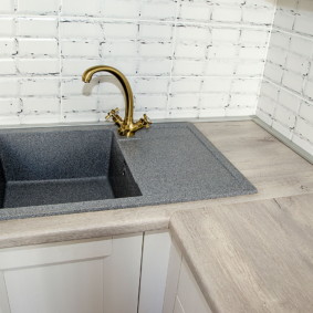 yapay taş tasarım fotoğraf yapılmış mutfak lavabo