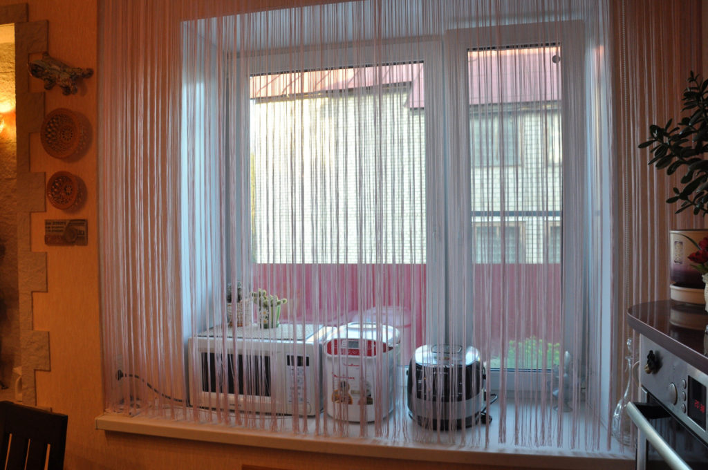filament curtains in the kitchen photo species