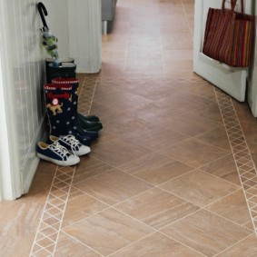 floor tiles in the corridor photo decor