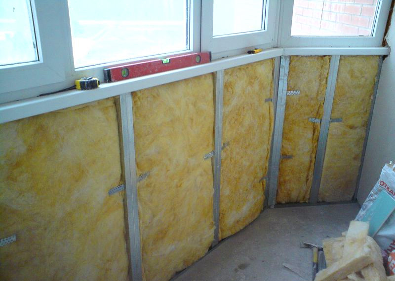 Insulation of the walls of the balcony with mineral wool