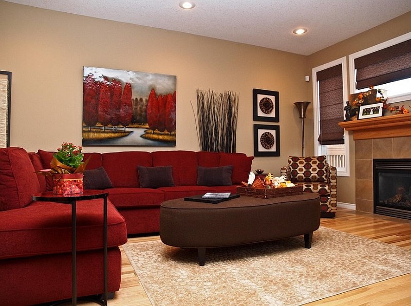 living room design 17 sq m in red colors