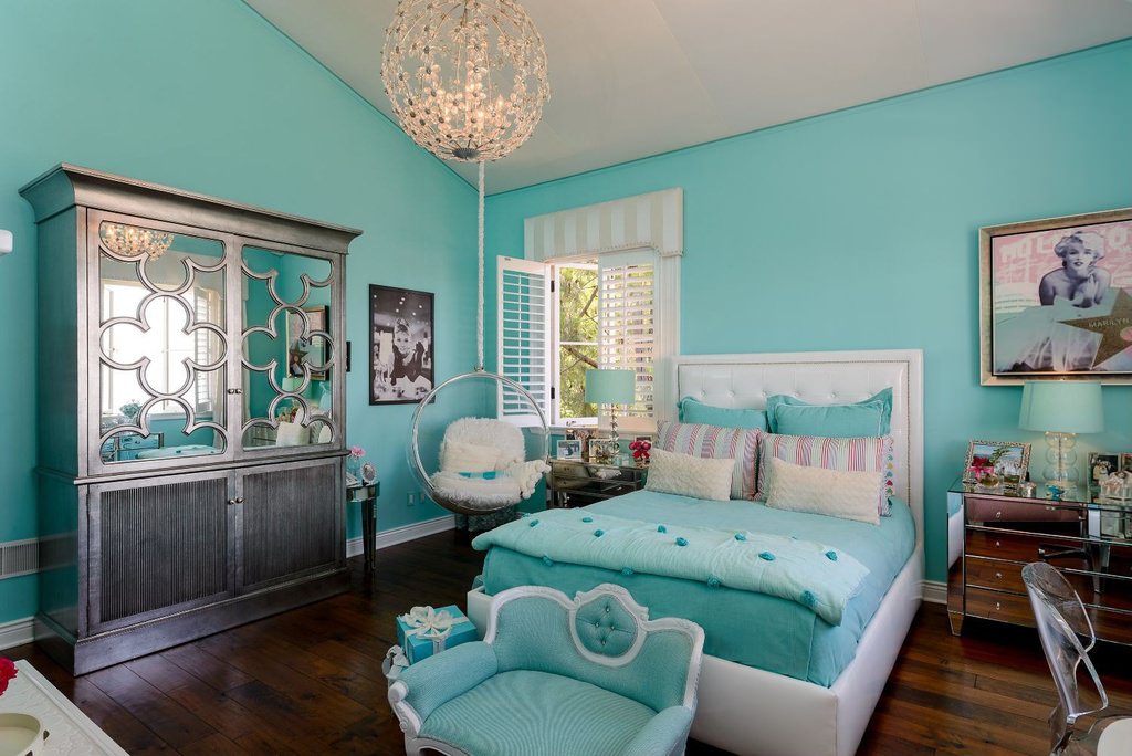 mavi bir kız için yatak odası tasarımı