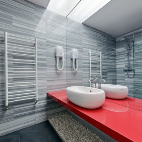Bathroom decor in a modern apartment