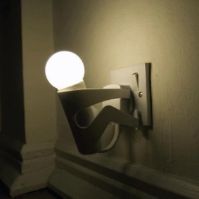 Original night lamp with a matte lamp