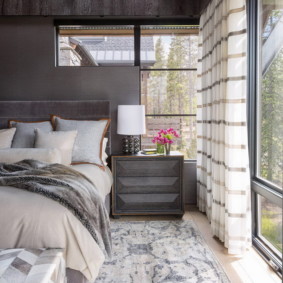 Gray shades in the bedroom interior