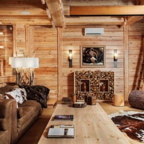 Intérieur d'un salon dans une maison en bois