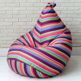 chaise pouf pour des idées de décoration pour enfants