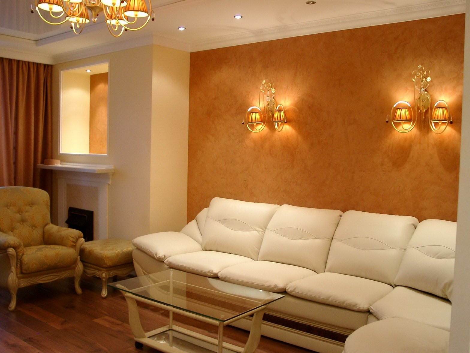 silk wall plaster in the living room