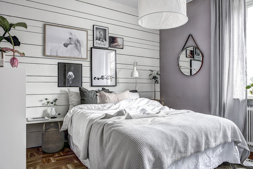 חדר שינה נעים עם פנים פשוטים