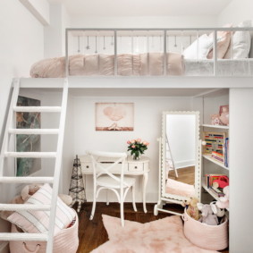 bir kız fotoğraf tasarımı için yatak odası