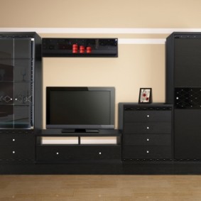 perete pentru TV în idei de design pentru camera de zi
