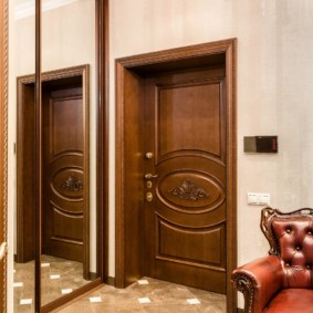 entrance doors to the apartment interior ideas