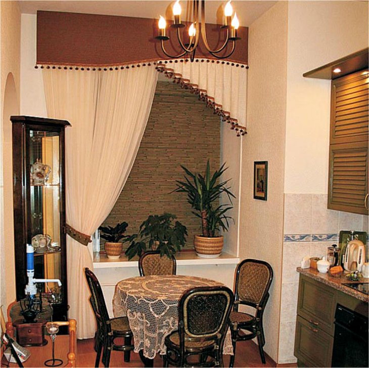One-way curtain in the classic style kitchen