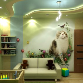 Bir çocuğun odasının duvarında bir kedi ile duvar resmi