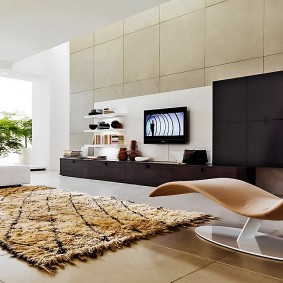 Fauteuil élégant dans un salon moderne