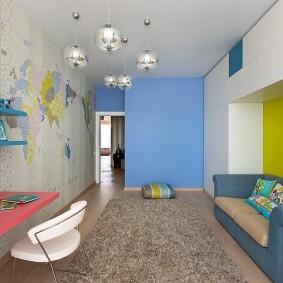 Çocuk odası iç mavi duvar