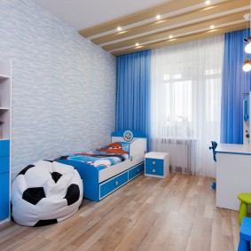 Çocuk odasının iç kısmında mavi renk