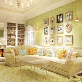 Classic-style living room lighting