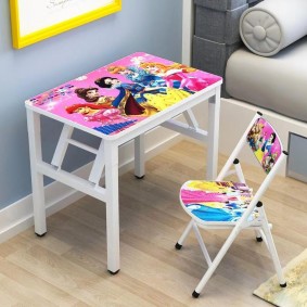 tables pour enfants avec des idées de décoration de chaise haute