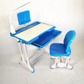 tables pour enfants avec une chaise sortes d'idées