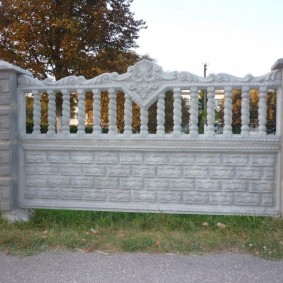 Bir ülke için beton çit tasarımı