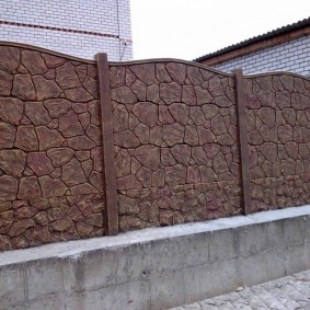 גדר בטון מאבן טבעית