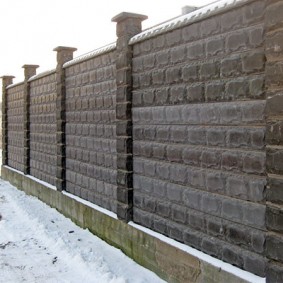 Kışın yazlık beton çit
