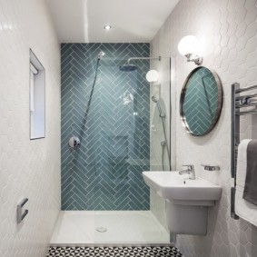Phân vùng phòng tắm với màu tường