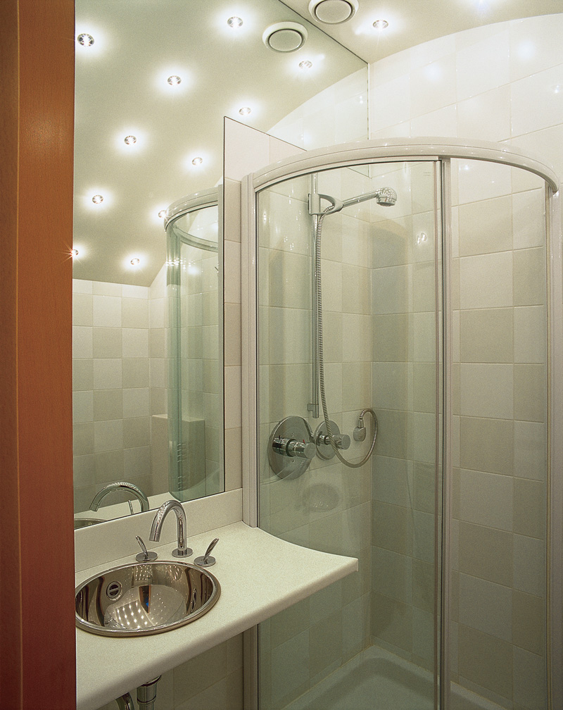Recessed fixtures on the bathroom ceiling