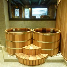 japāņu stila vannas istabas dizains