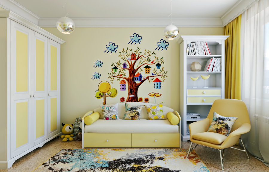 Light yellow wallpaper with a picture on the wall of the nursery
