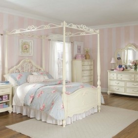 Canopy frame over teenage girl bed