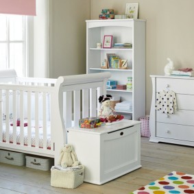 Modular furniture in a baby room