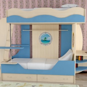 Jūras stila divstāvu gulta