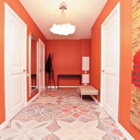 Painting the walls of the hall in peach color