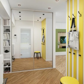 Yellow accents in the interior of the corridor