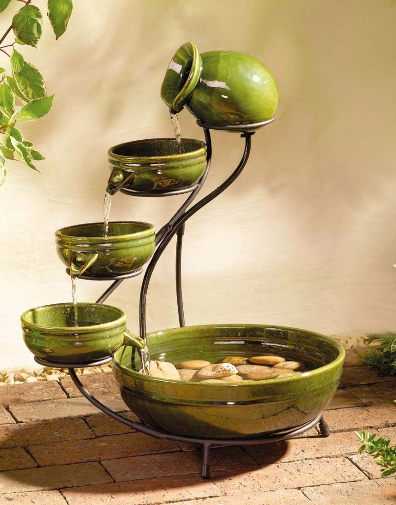 Ceramic tabletop decorative fountain
