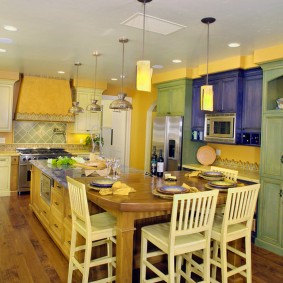 provence style wallpaper for kitchen design