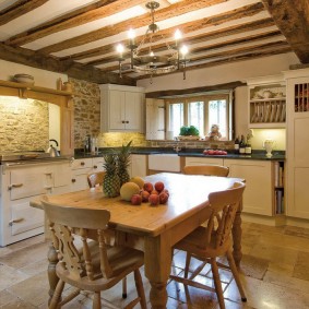 Provence stila tapetes virtuves dizaina fotoattēlam